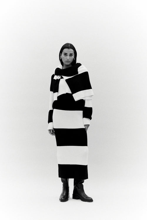 LAUSANNE - Graphic Stripe Knitted Midi Skirt