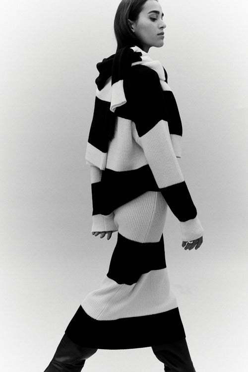 LAUSANNE - Graphic Stripe Knitted Midi Skirt