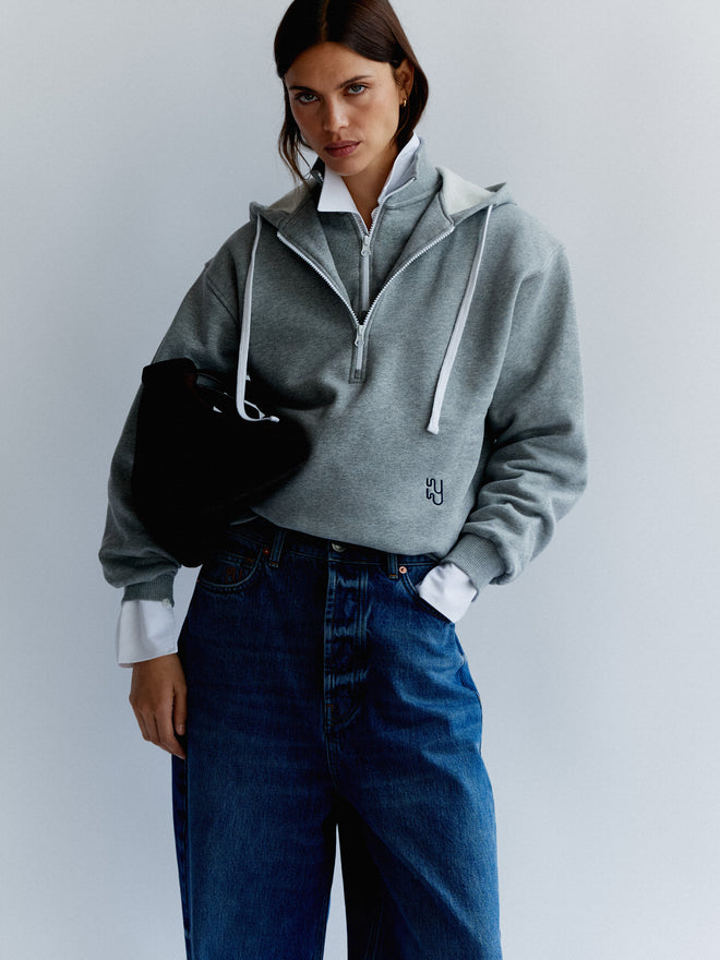 CARTER Half Zip Hoodie